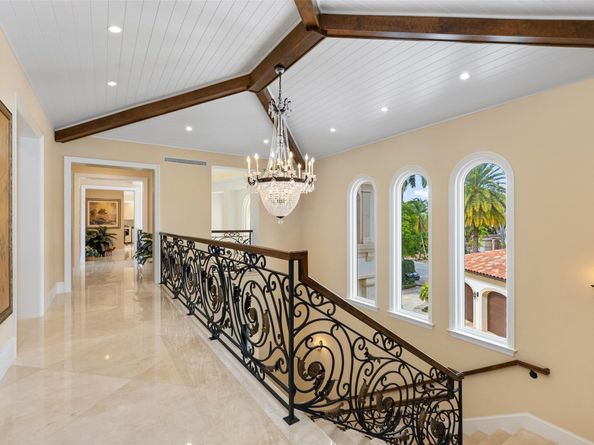 2716 Aqua Vista Blvd, Fort Lauderdale FL 33301