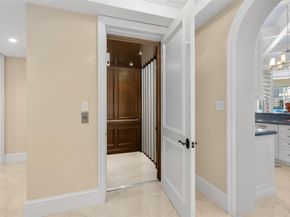 2716 Aqua Vista Blvd, Fort Lauderdale FL 33301