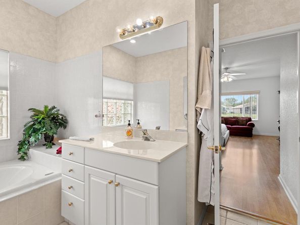 8089 Brindisi Lane, Boynton Beach FL 33472