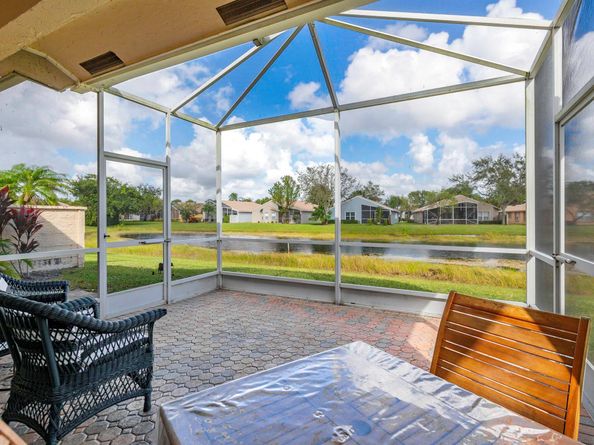 8089 Brindisi Lane, Boynton Beach FL 33472