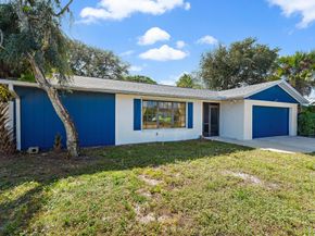 404 Highwood Circle, Jupiter FL 33458