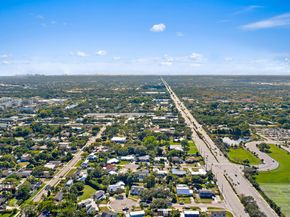 404 Highwood Circle, Jupiter FL 33458