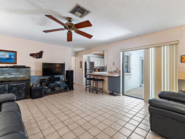 404 Highwood Circle, Jupiter FL 33458