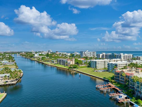 1236 Hillsboro Mile 102, Hillsboro Beach FL 33062