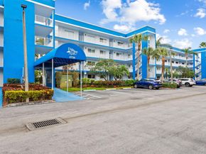 4734 Lucerne Lakes Blvd 303, Lake Worth FL 33467