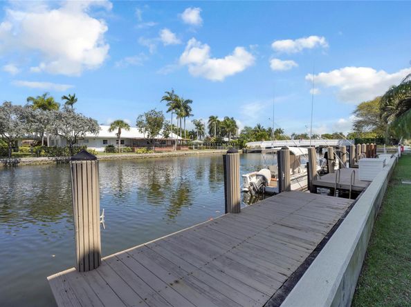 535 Hendricks Isle 305, Fort Lauderdale FL 33301