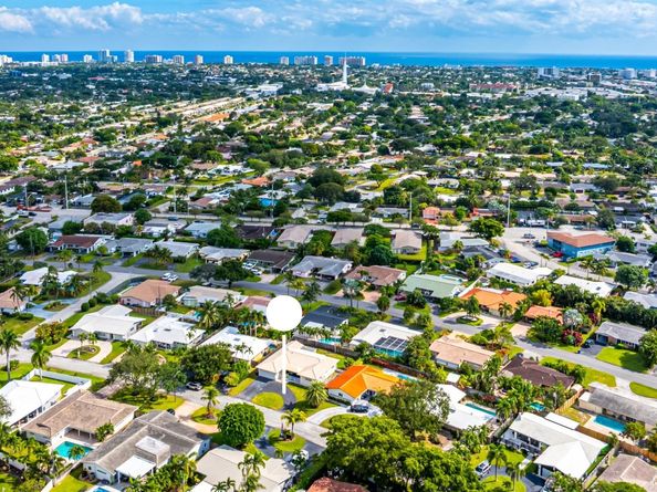 5340 NE 17th Ave, Fort Lauderdale FL 33334