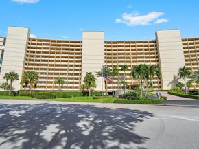 132 Lakeshore Drive 617, North Palm Beach FL 33408