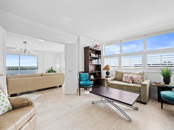 2600 N Flagler Drive 1007, West Palm Beach FL 33407