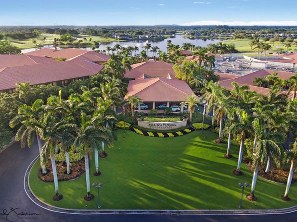 22 Balfour Road W, Palm Beach Gardens FL 33418