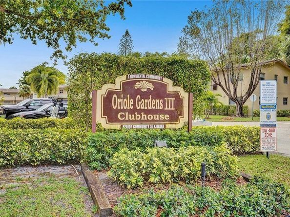 331 NW 76th Ave 104, Margate FL 33063