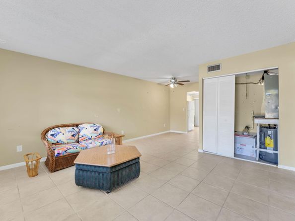 331 NW 76th Ave 104, Margate FL 33063