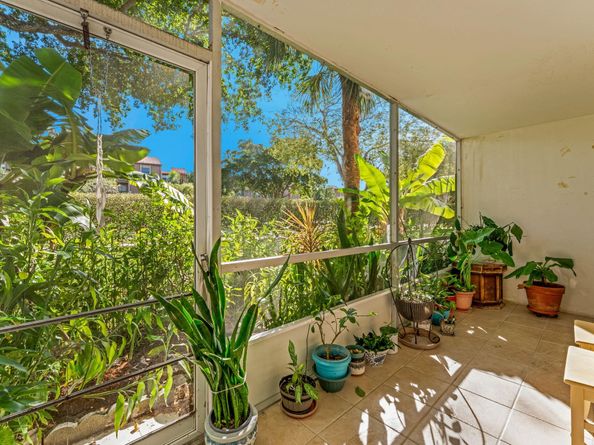 331 NW 76th Ave 104, Margate FL 33063