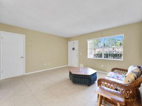 331 NW 76th Ave 104, Margate FL 33063