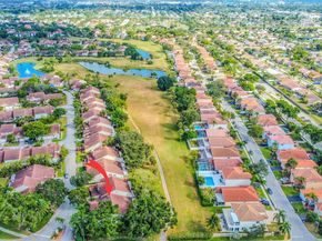 7652 S Pinewalk Drive S 139, Margate FL 33063