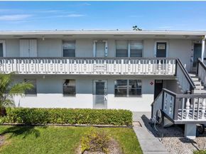 209 Northampton K K, West Palm Beach FL 33417