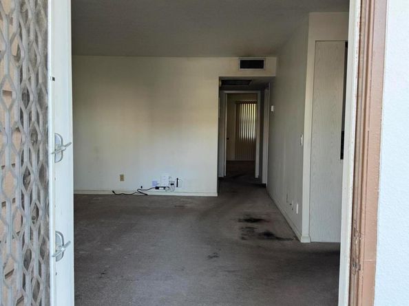 1023 Guildford B, Boca Raton FL 33434