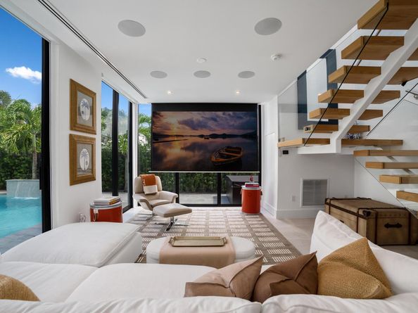 4444 Washington Road, Palm Beach FL 33480