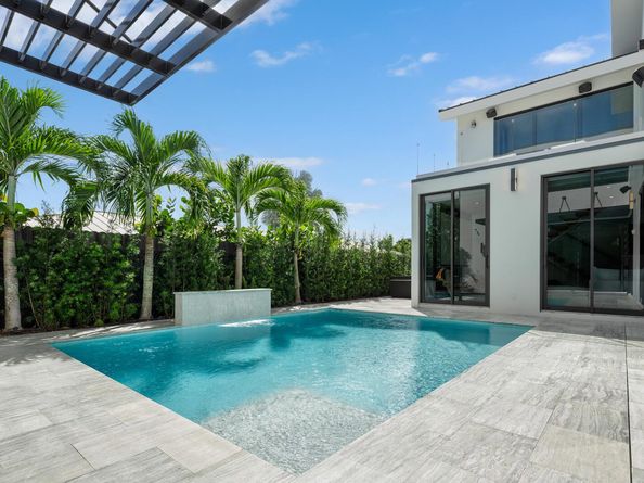 4444 Washington Road, Palm Beach FL 33480