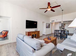 1301 NE Miami Gardens Drive 1721w, Miami FL 33179