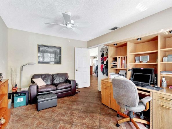 8300 Waterline Drive 201, Boynton Beach FL 33472