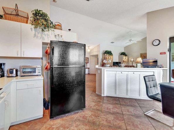 8300 Waterline Drive 201, Boynton Beach FL 33472