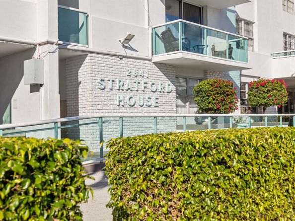 2841 NE 163rd Street 402, North Miami Beach FL 33160