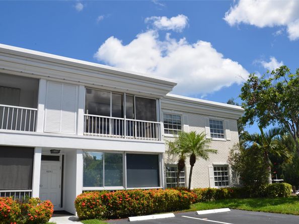 6201 Bay Club Dr 4, Fort Lauderdale FL 33308