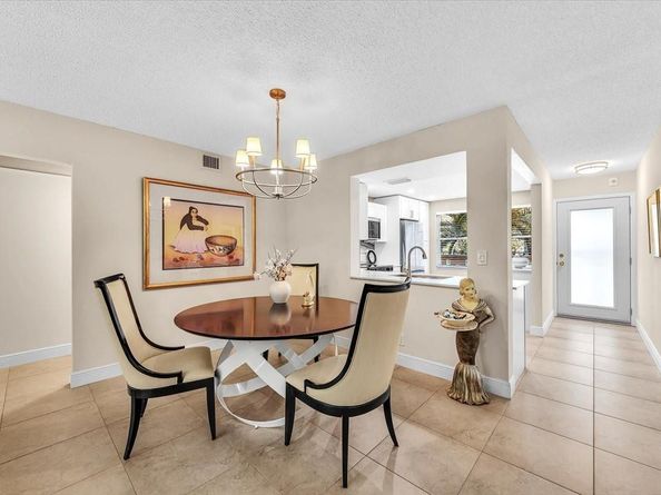 2102 Lucaya Bnd K2, Coconut Creek FL 33066