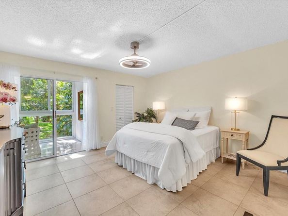 2102 Lucaya Bnd K2, Coconut Creek FL 33066