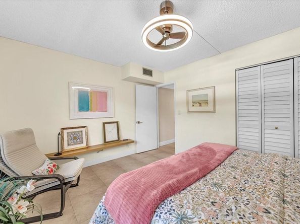 2102 Lucaya Bnd K2, Coconut Creek FL 33066