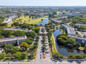 2102 Lucaya Bnd K2, Coconut Creek FL 33066