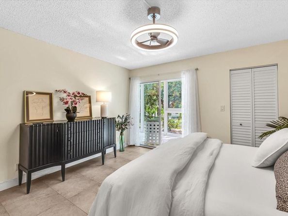 2102 Lucaya Bnd K2, Coconut Creek FL 33066