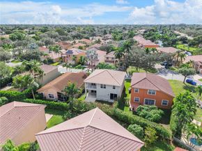 11571 NW 4th Mnr, Coral Springs FL 33071