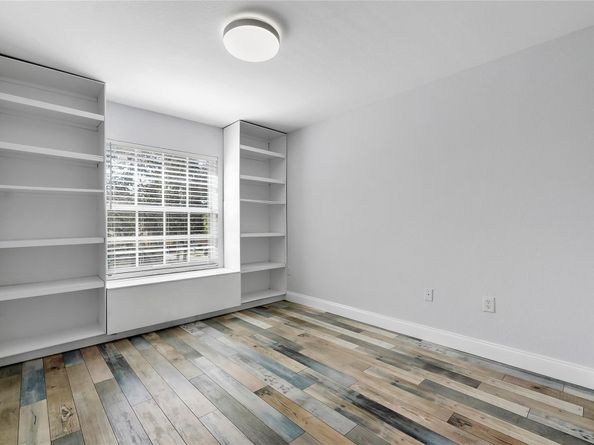 11571 NW 4th Mnr, Coral Springs FL 33071