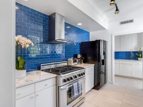 259 Queens Lane, Palm Beach FL 33480