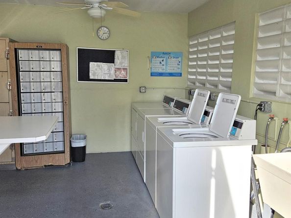 2920 Crosley Drive E B, West Palm Beach FL 33415