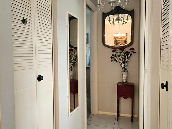 2920 Crosley Drive E B, West Palm Beach FL 33415