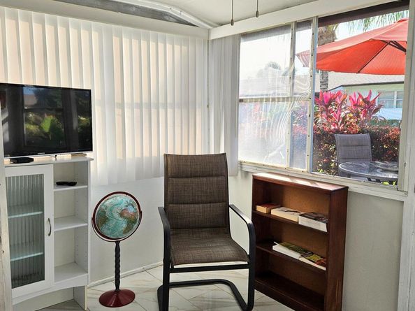 2920 Crosley Drive E B, West Palm Beach FL 33415