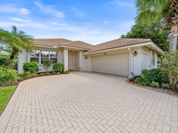 9139 Bay Harbour Circle, West Palm Beach FL 33411