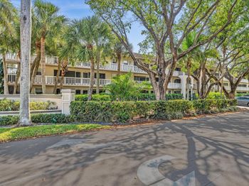 100 Royal Palm Way Way