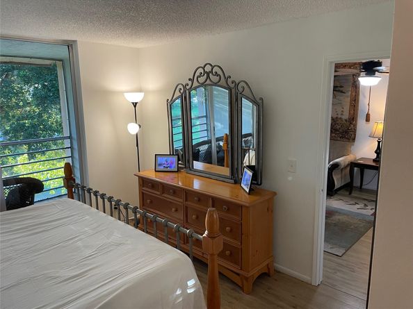 9471 Evergreen Pl 406, Davie FL 33324