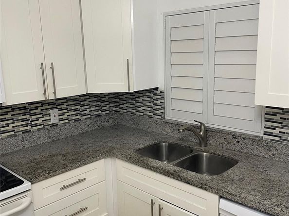 9471 Evergreen Pl 406, Davie FL 33324