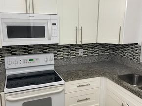 9471 Evergreen Pl 406, Davie FL 33324