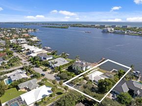 2002 Notre Dame Drive, Lake Worth Beach FL 33460