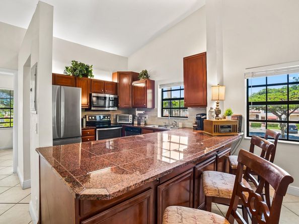 102 Liberty Ct 102, Deerfield Beach FL 33442