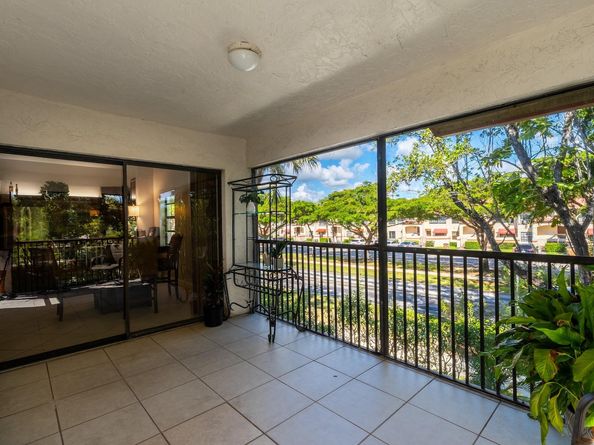 102 Liberty Ct 102, Deerfield Beach FL 33442