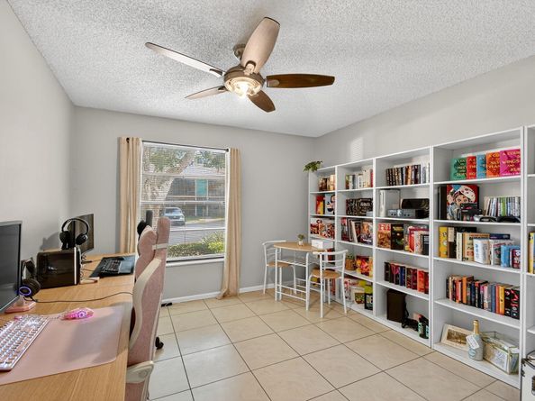 9815 Pineapple Tree Drive 105, Boynton Beach FL 33436