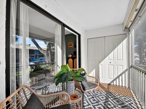 9815 Pineapple Tree Drive 105, Boynton Beach FL 33436