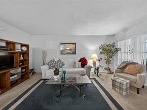1971 SE 5th Ct 205E, Pompano Beach FL 33060